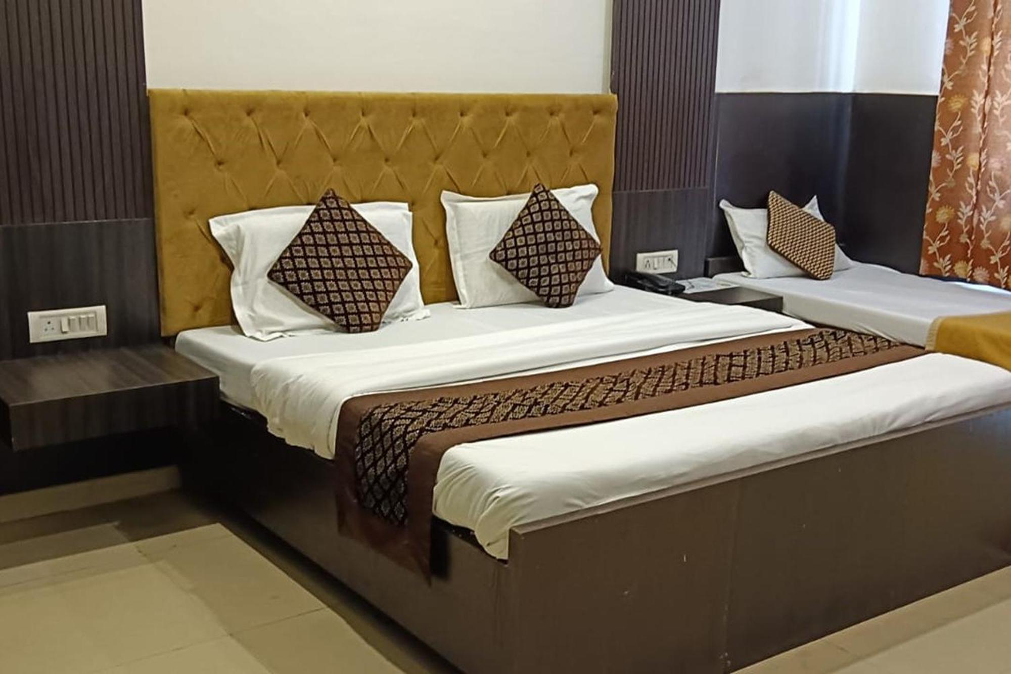 Hotel Shree Kanta غورغاون المظهر الخارجي الصورة