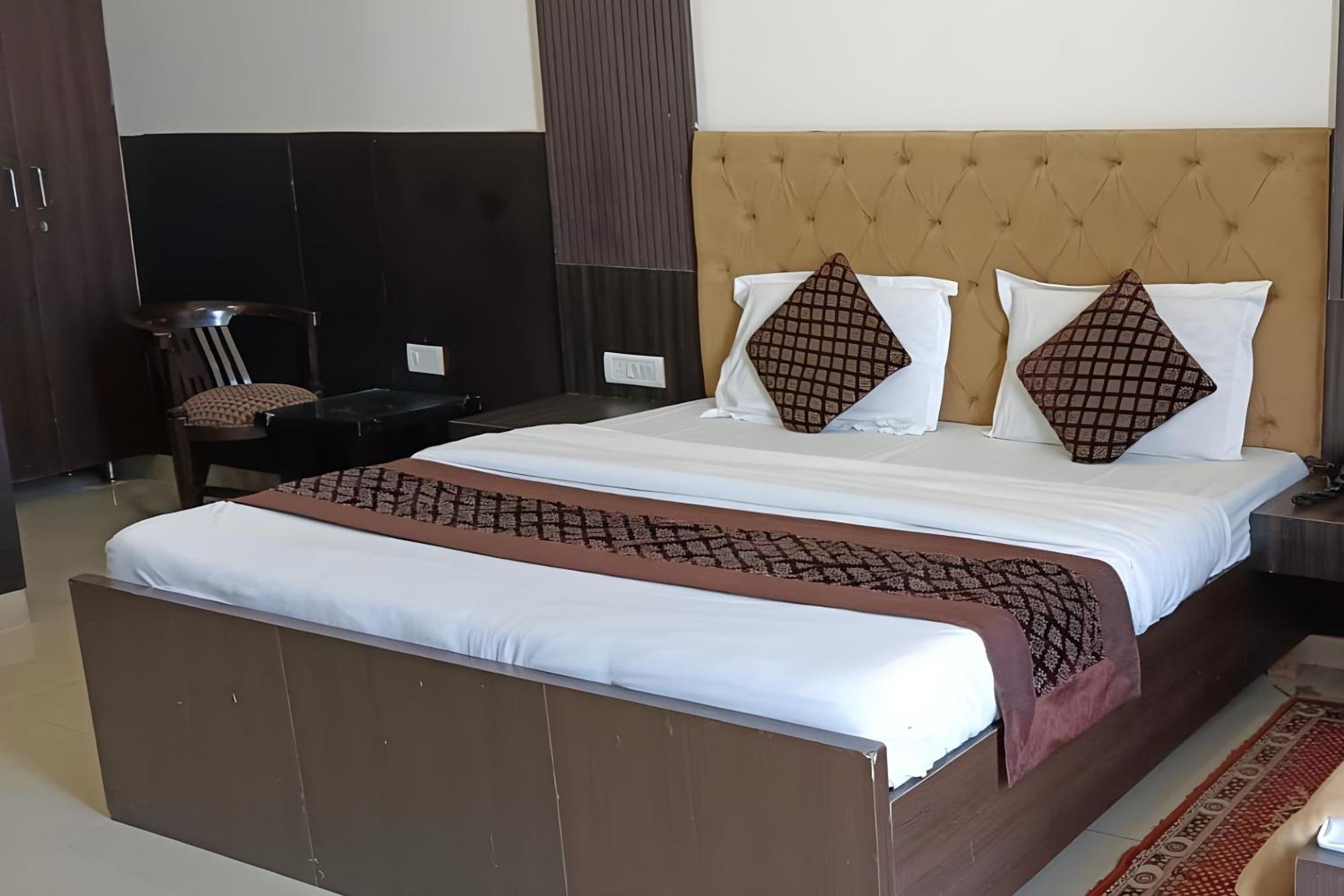 Hotel Shree Kanta غورغاون المظهر الخارجي الصورة