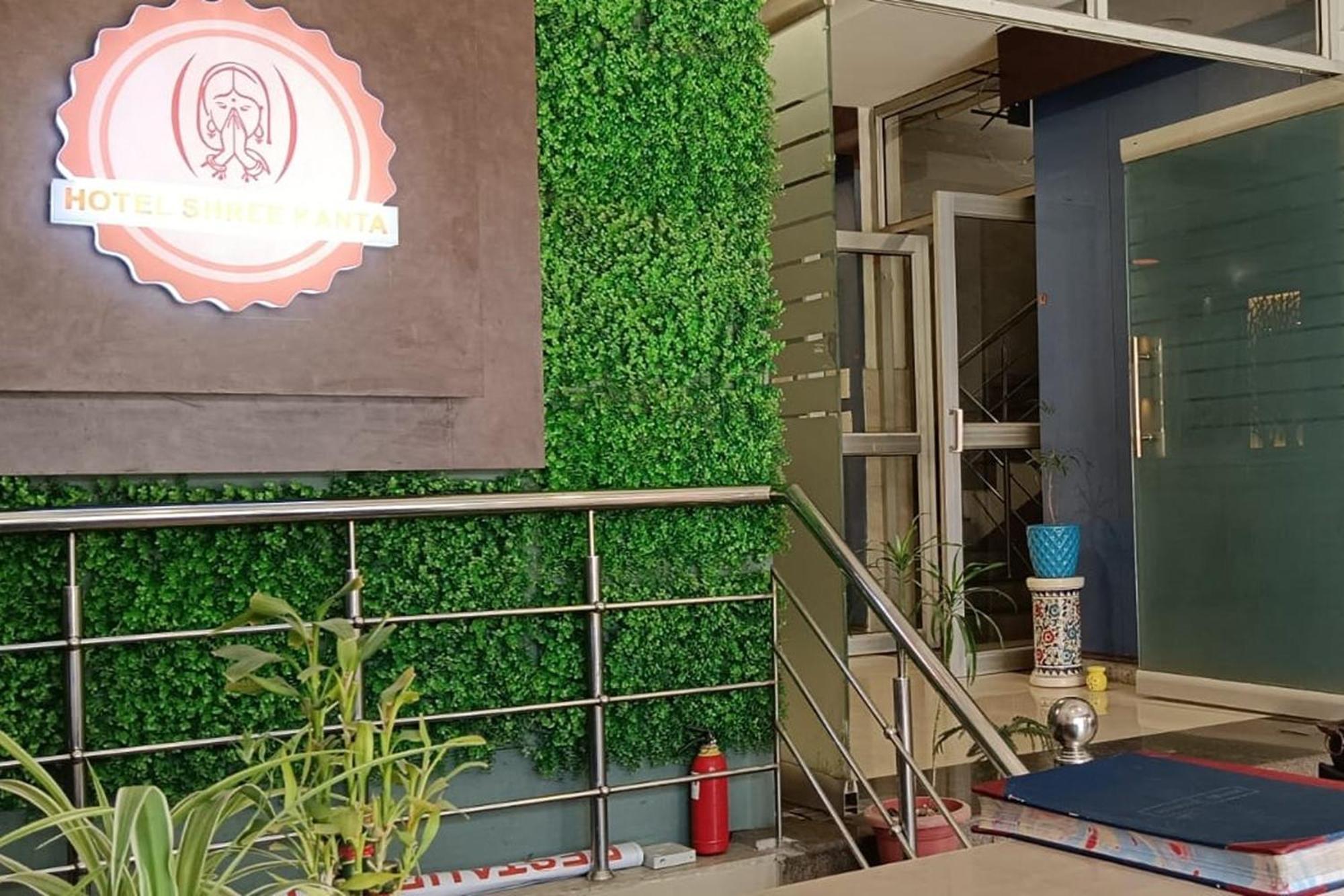 Hotel Shree Kanta غورغاون المظهر الخارجي الصورة